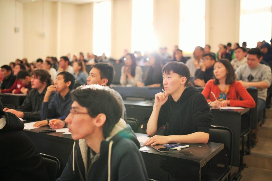 Абитуриент-2023: выпускники педагогического отделения ИЕН СВФУ востребованы не только в Якутии, но и за ее пределами 